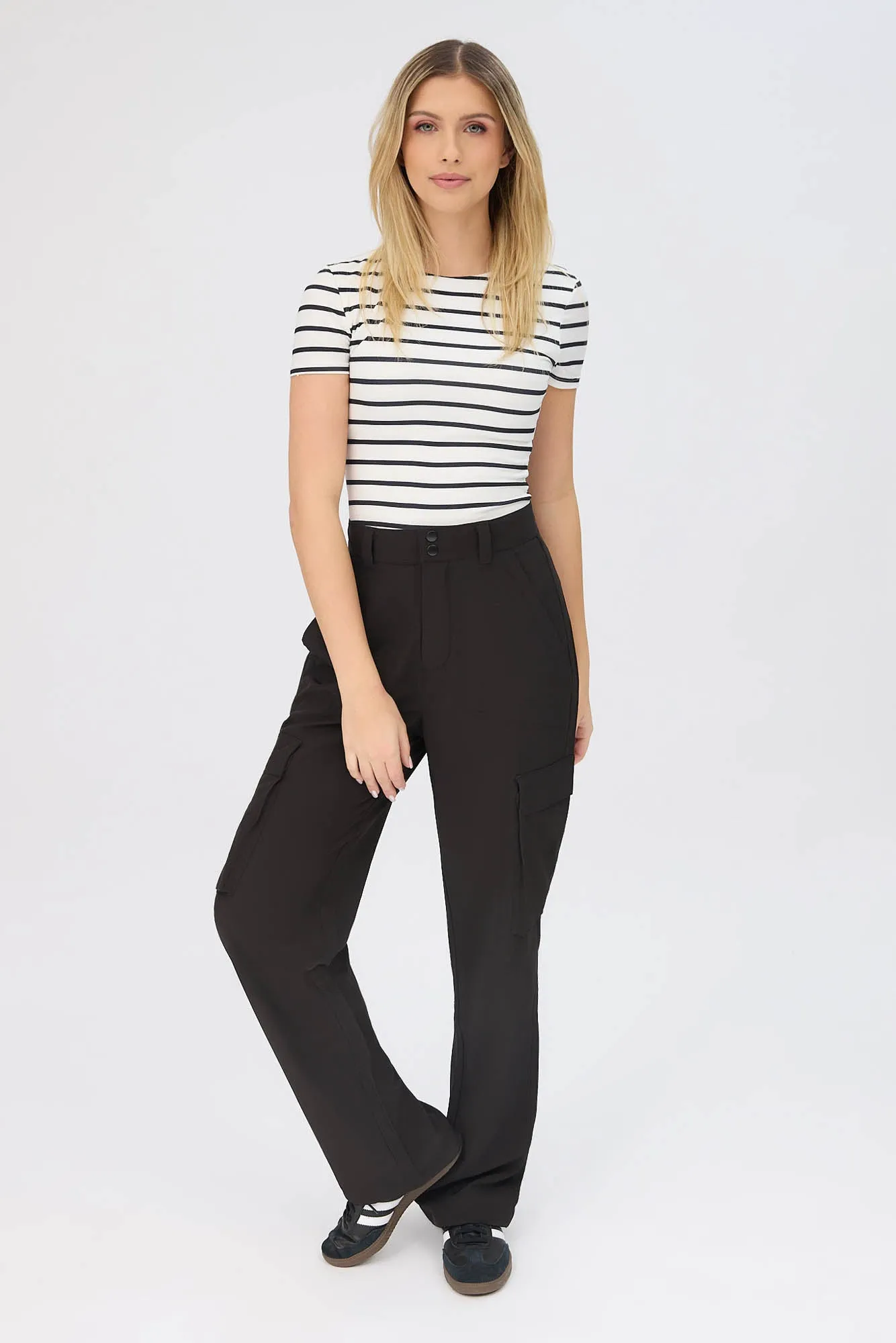 Flex Move Cargo Wide Leg Pants