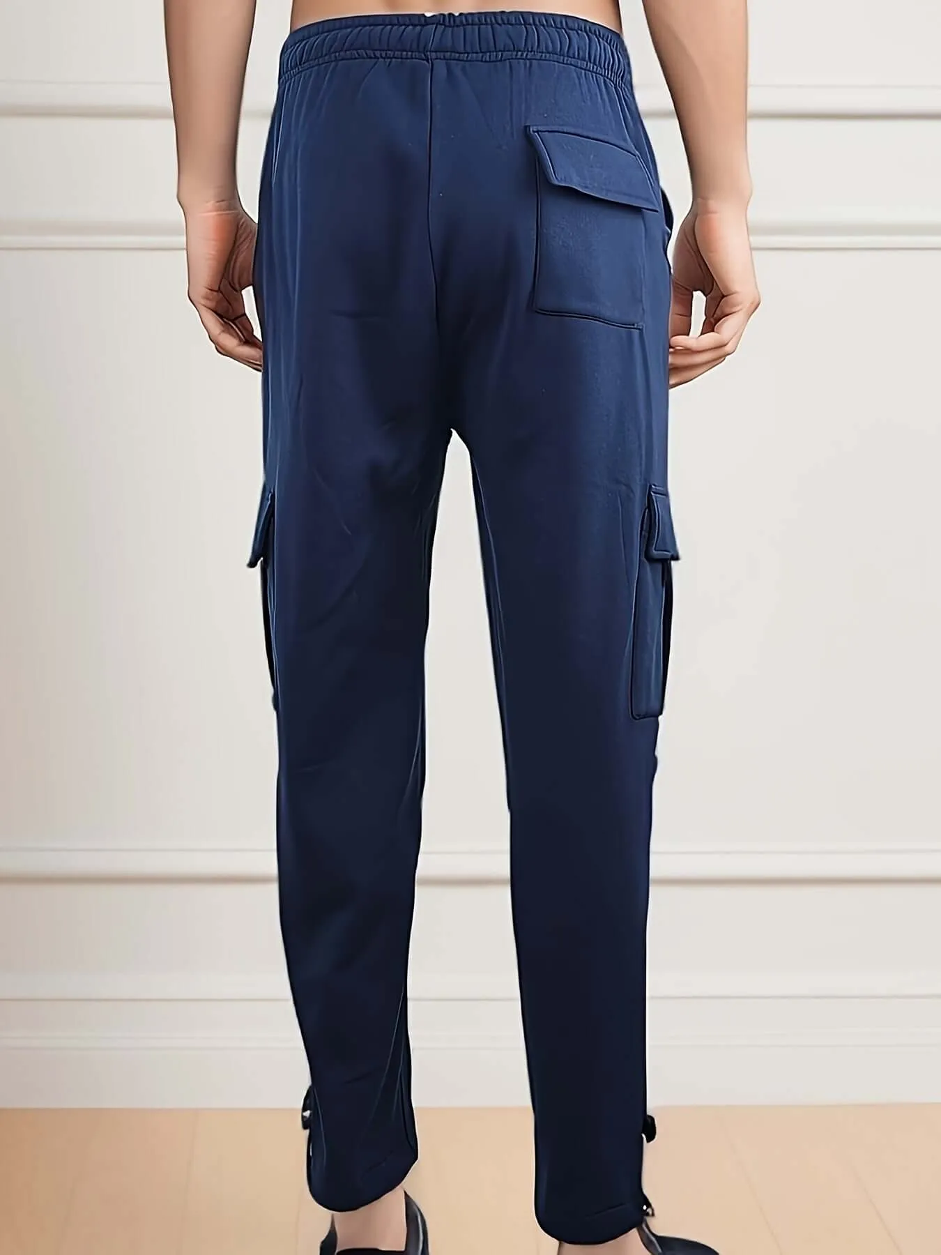 Men's Fleece Cargo Pants with Multiple Pockets