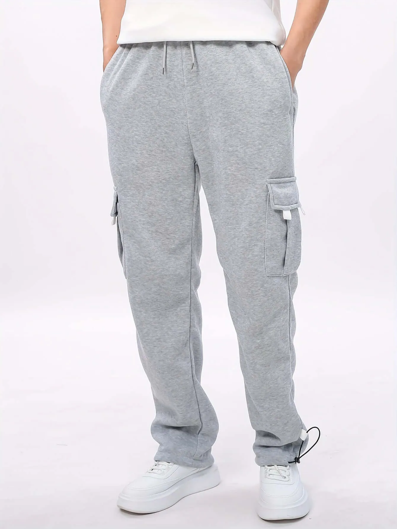 Men's Fleece Cargo Pants with Multiple Pockets